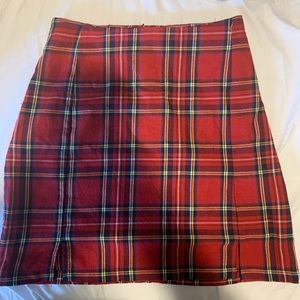 brandy melville cara skirt